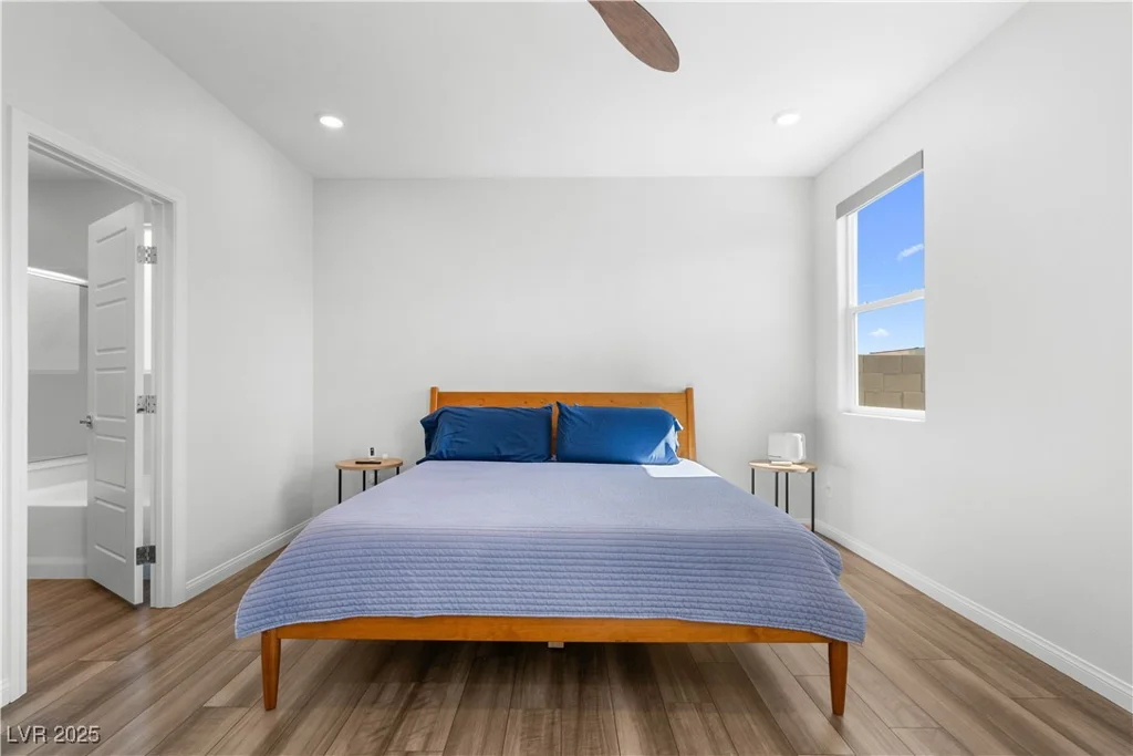 5936 Bruselas, Las Vegas, NV 89113