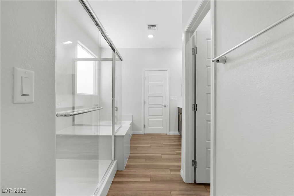 5936 Bruselas, Las Vegas, NV 89113