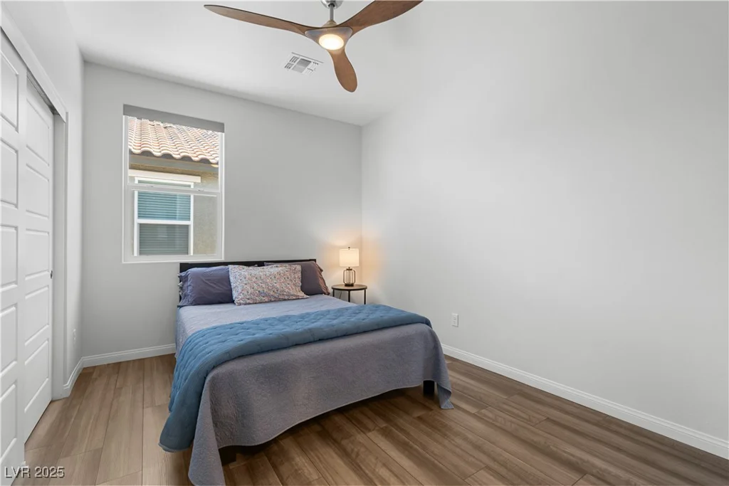 5936 Bruselas, Las Vegas, NV 89113