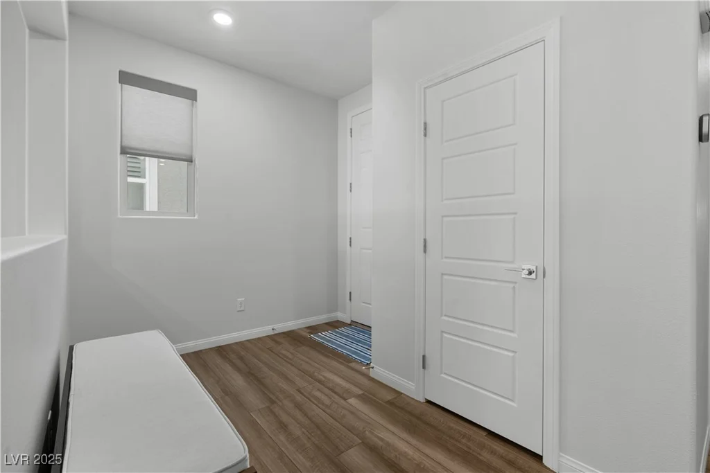 5936 Bruselas, Las Vegas, NV 89113