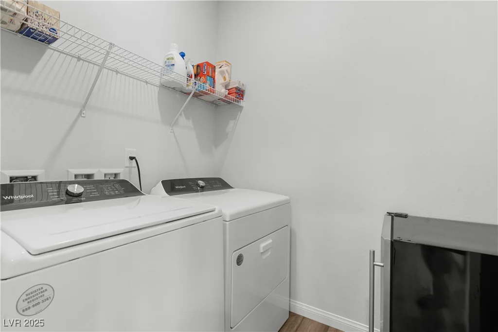 5936 Bruselas, Las Vegas, NV 89113