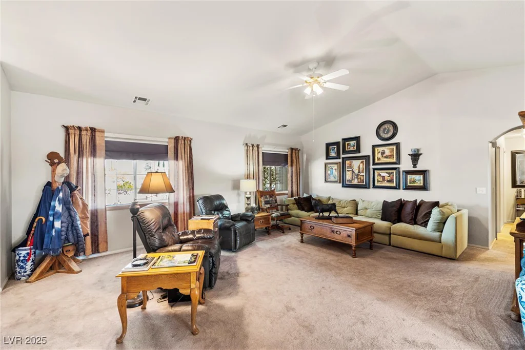 5950 Mojave, Pahrump, NV 89061