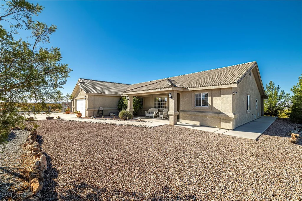 5950 Mojave, Pahrump, NV 89061