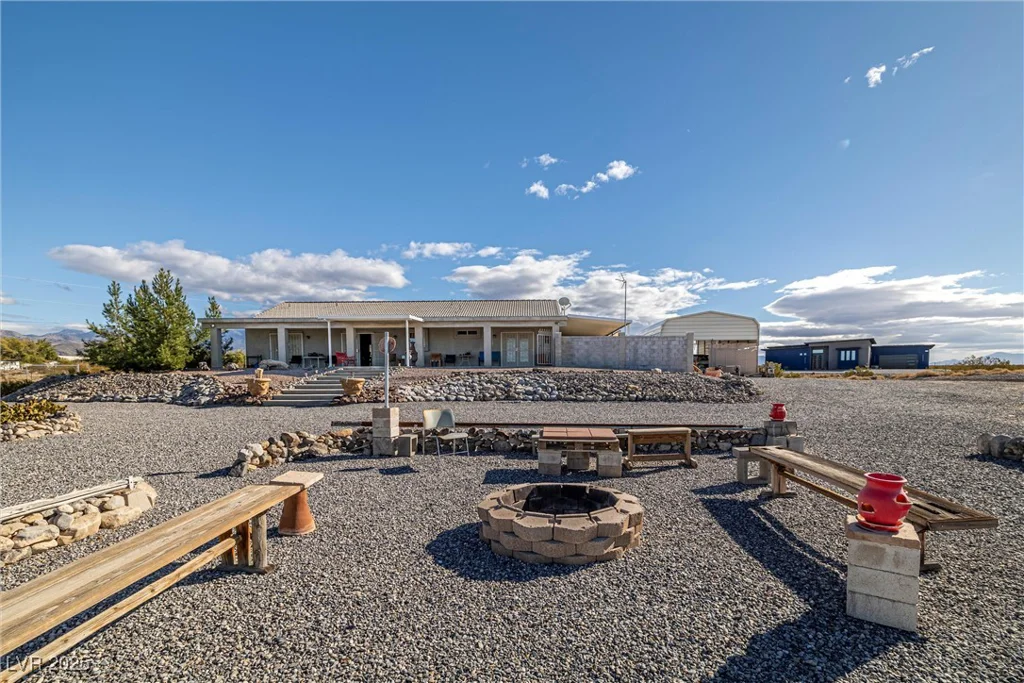 5950 Mojave, Pahrump, NV 89061