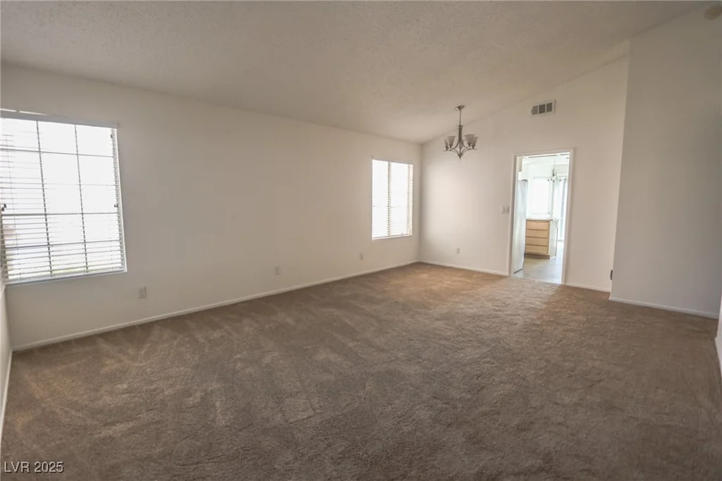 1349 Goldenglow, Las Vegas, NV 89108
