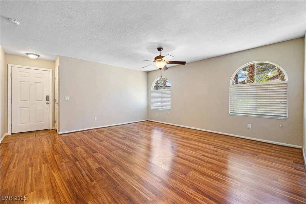 9325 Desert Inn, Las Vegas, NV 89117