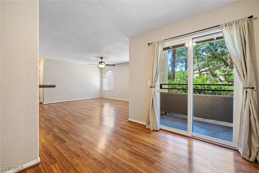 9325 Desert Inn, Las Vegas, NV 89117