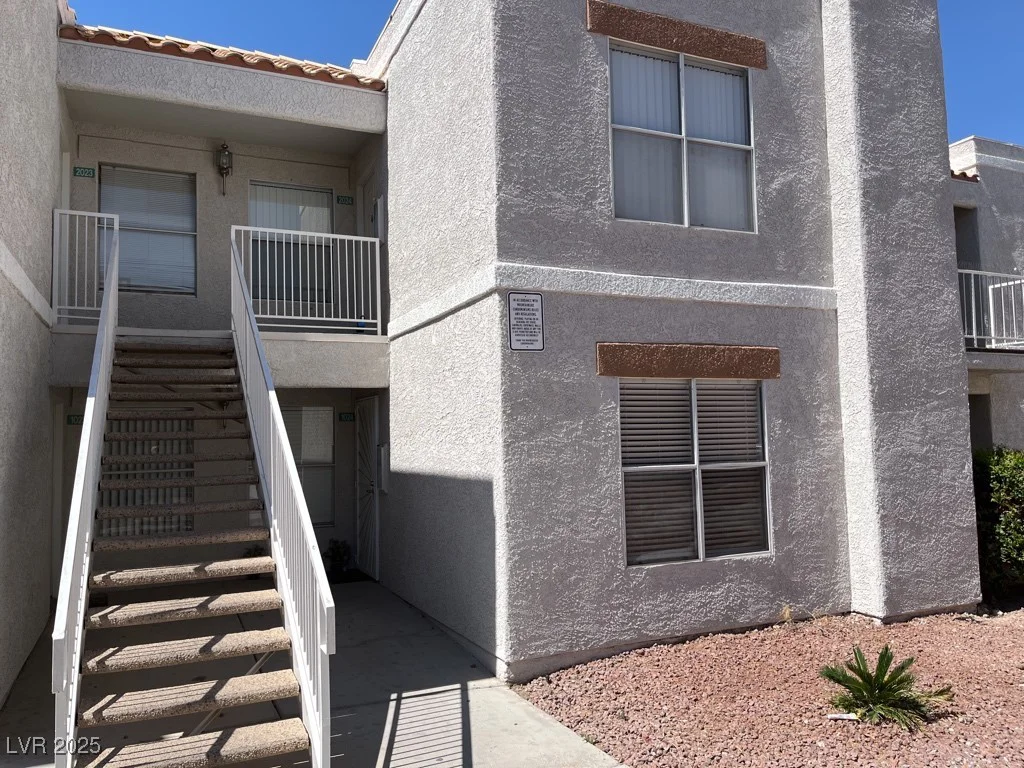 6800 Lake Mead, Las Vegas, NV 89156