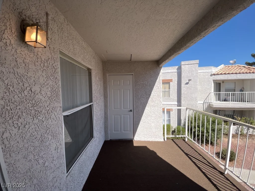 6800 Lake Mead, Las Vegas, NV 89156