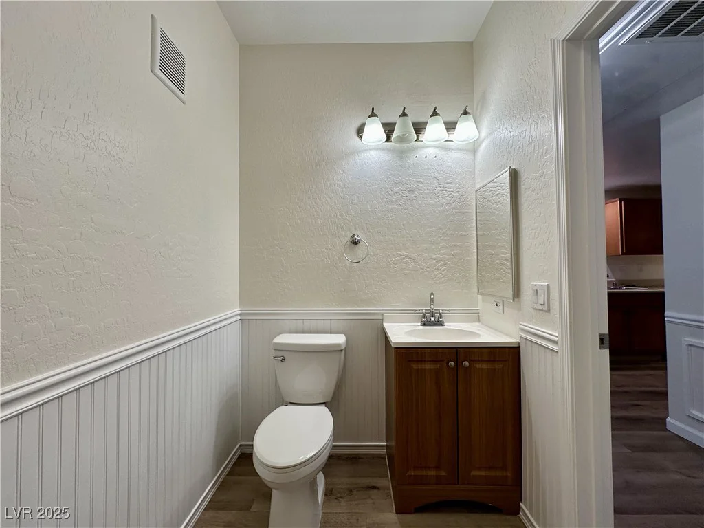 6868 Sky Pointe, Las Vegas, NV 89131