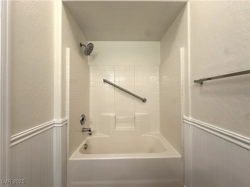 6868 Sky Pointe, Las Vegas, NV 89131