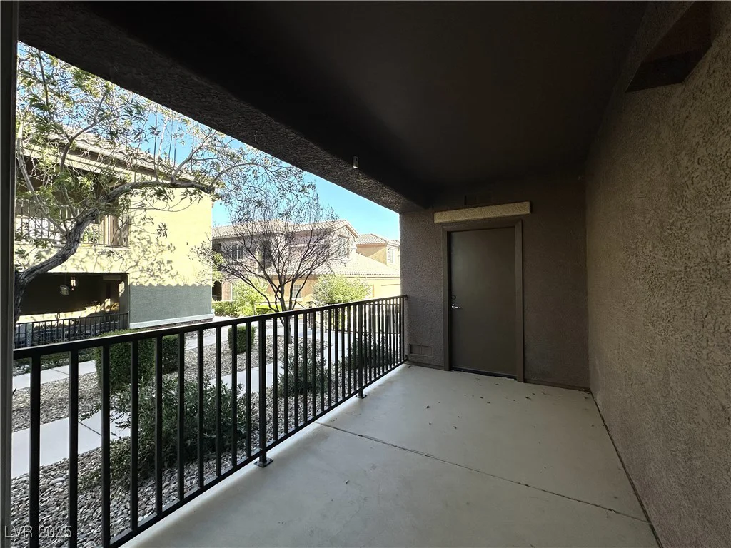 6868 Sky Pointe, Las Vegas, NV 89131