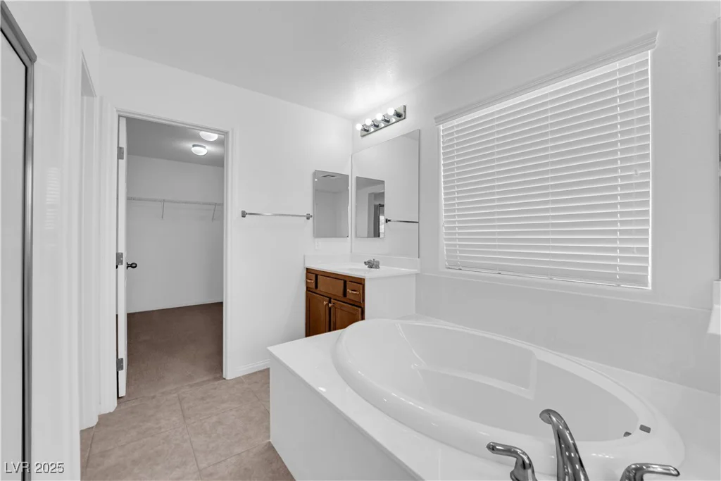 8562 Burning Bridge, Las Vegas, NV 89131
