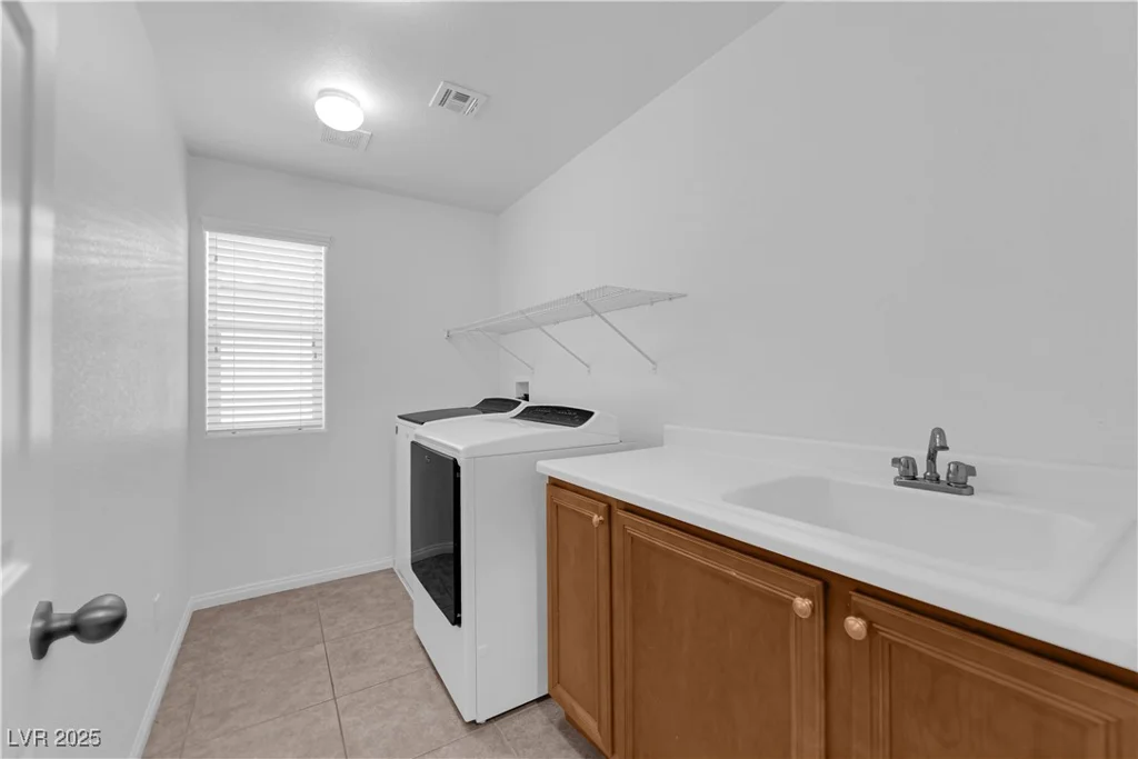 8562 Burning Bridge, Las Vegas, NV 89131