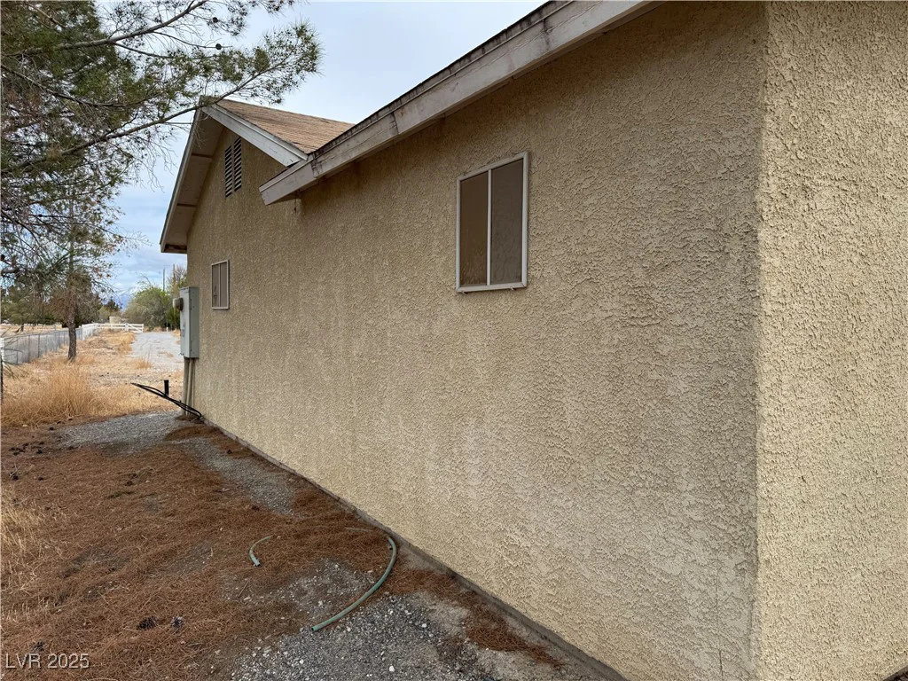 2451 Falcon, Pahrump, NV 89048