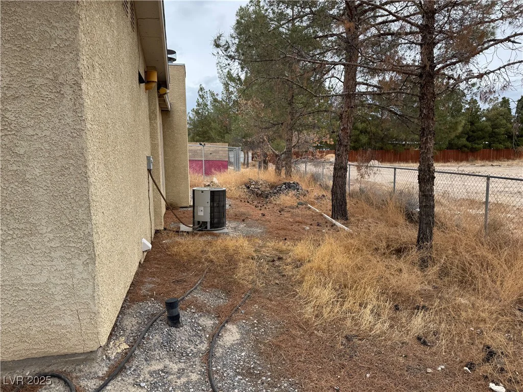 2451 Falcon, Pahrump, NV 89048