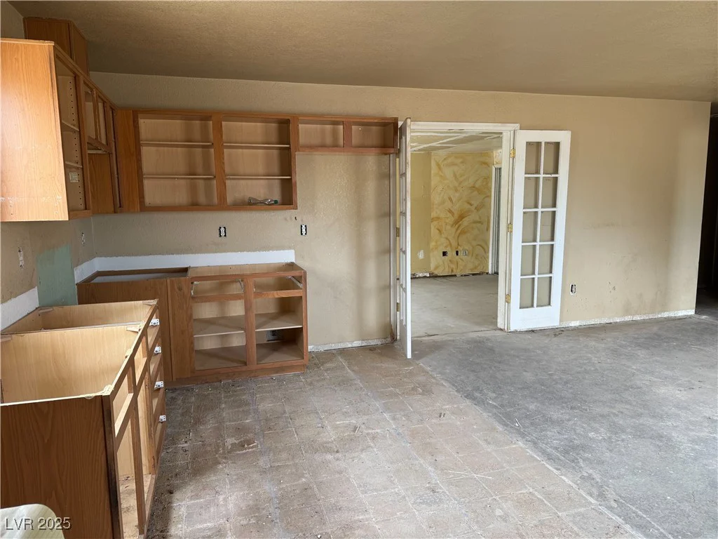 2451 Falcon, Pahrump, NV 89048