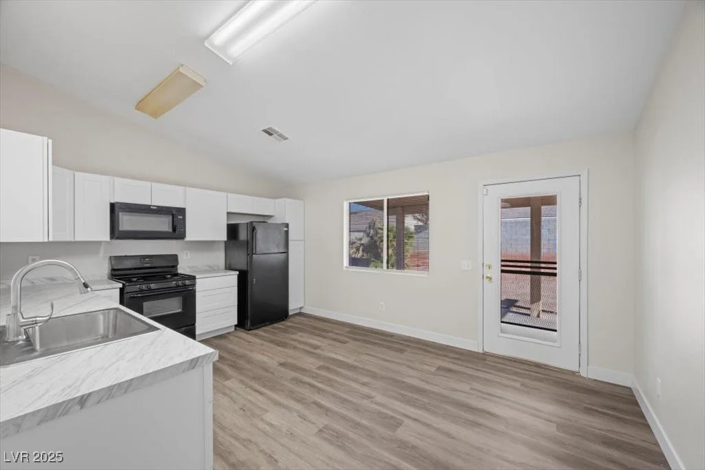 905 Harp, North Las Vegas, NV 89032
