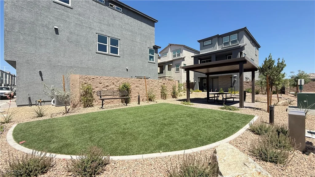 4684 Parkarbor, Las Vegas, NV 89141