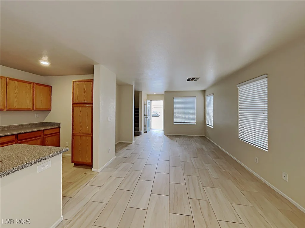 2132 Tierra Del Verde, Las Vegas, NV 89156