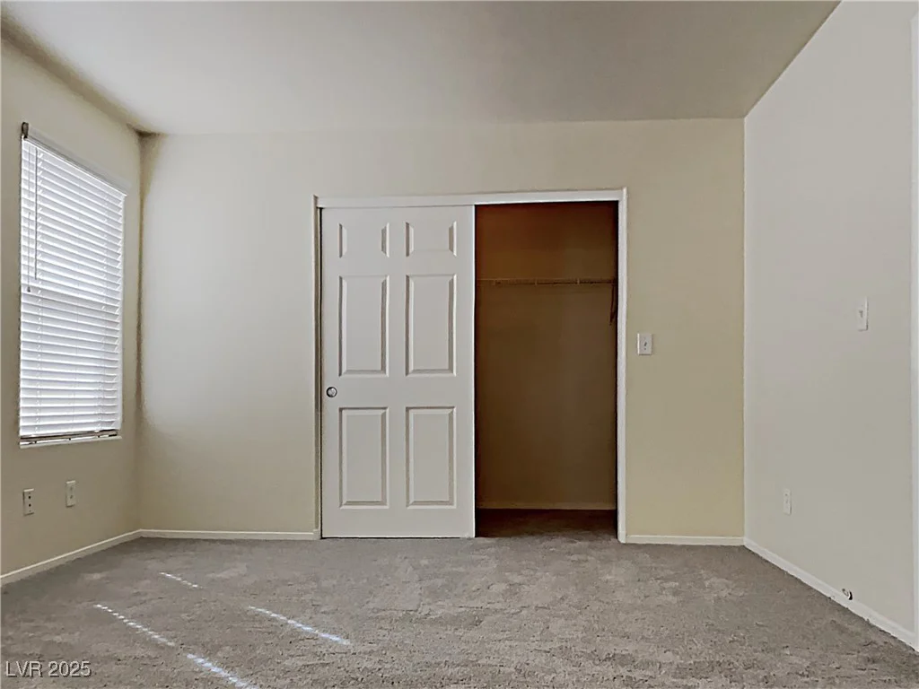 2132 Tierra Del Verde, Las Vegas, NV 89156