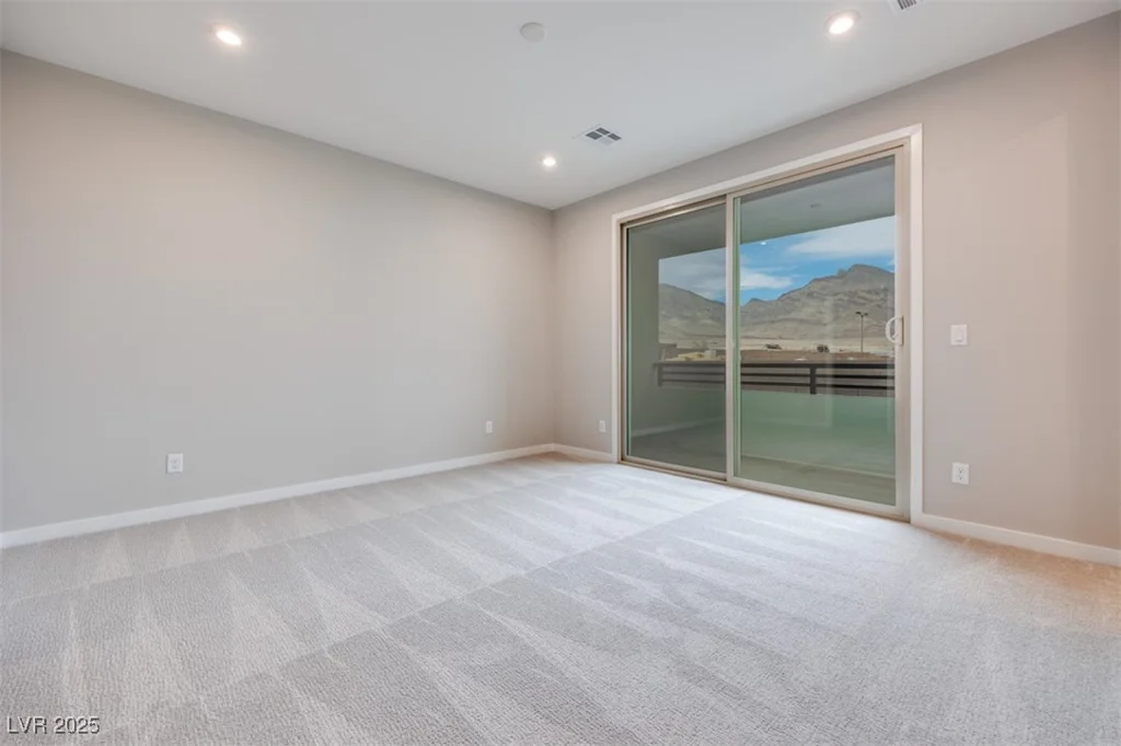 11922 Glide Reflection, Las Vegas, NV 89138