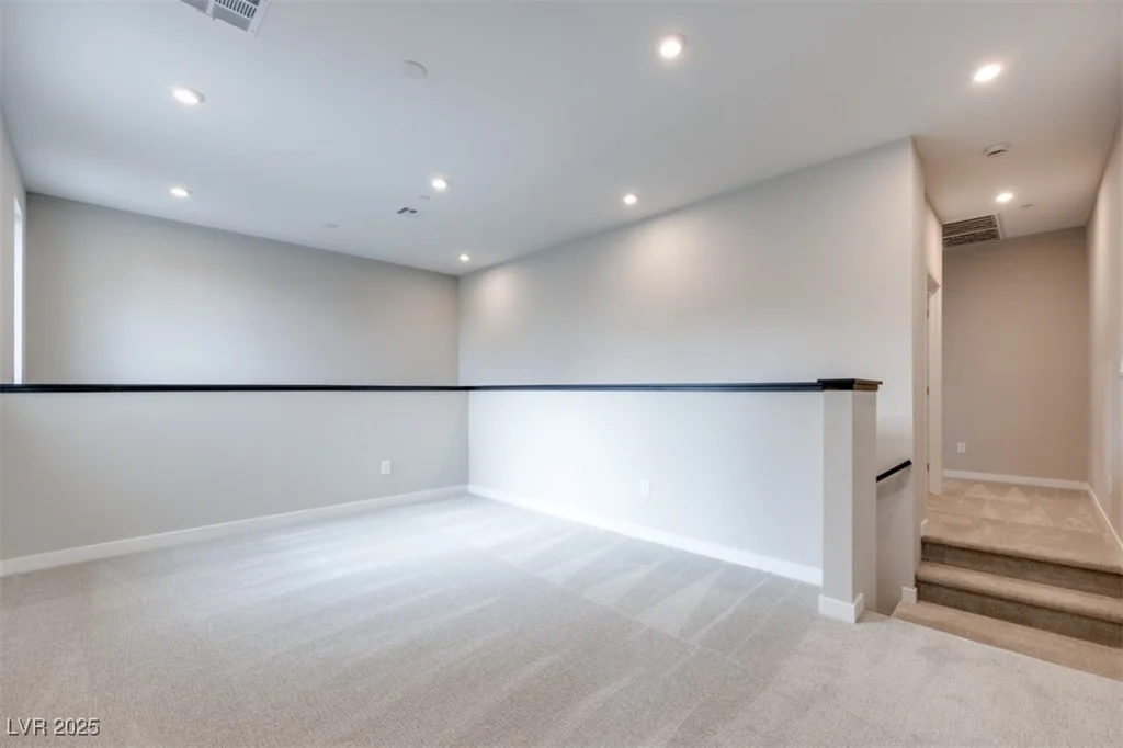 11922 Glide Reflection, Las Vegas, NV 89138