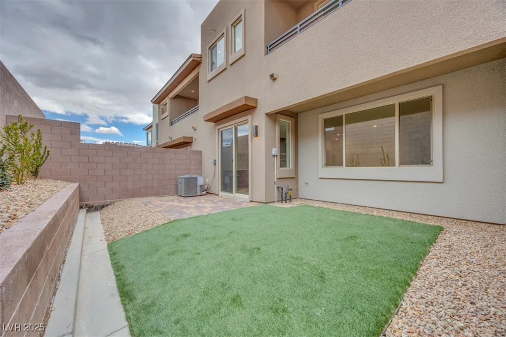 11904 Glide Reflection, Las Vegas, NV 89138