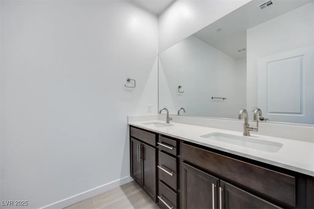 11904 Glide Reflection, Las Vegas, NV 89138