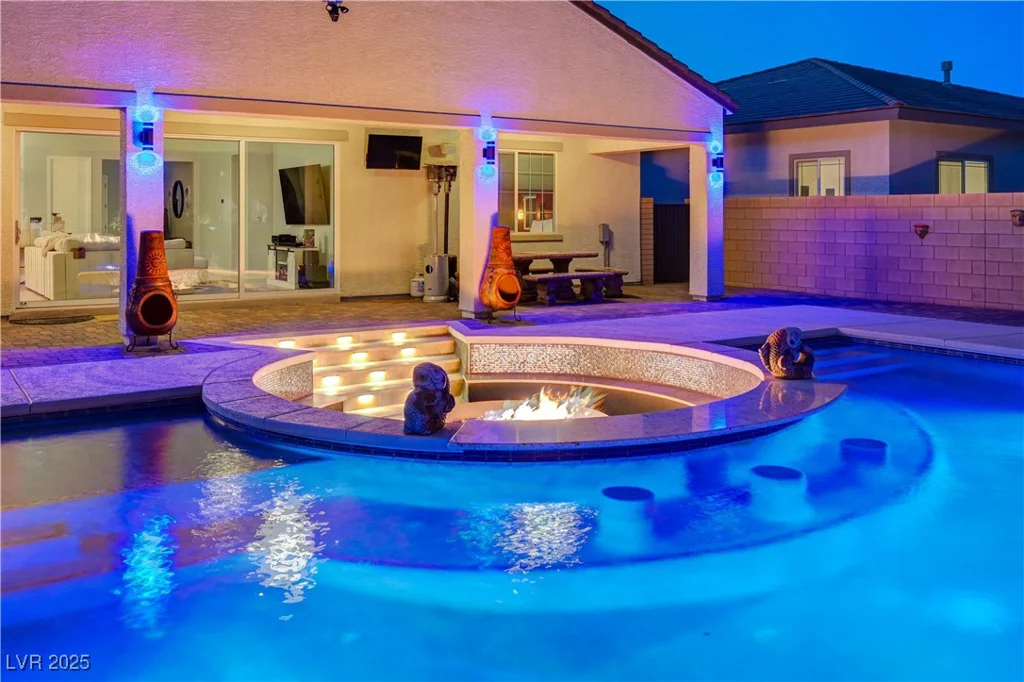 129 Major Bowling, Henderson, NV 89011