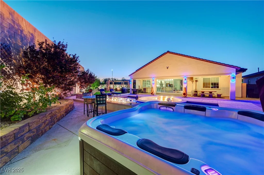 129 Major Bowling, Henderson, NV 89011
