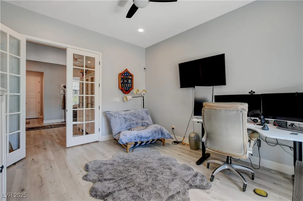 129 Major Bowling, Henderson, NV 89011