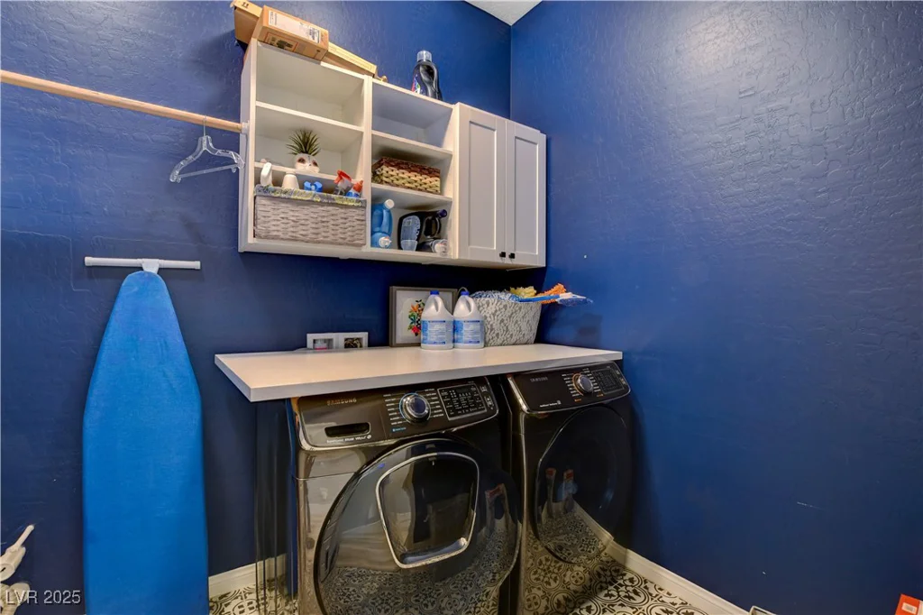 129 Major Bowling, Henderson, NV 89011
