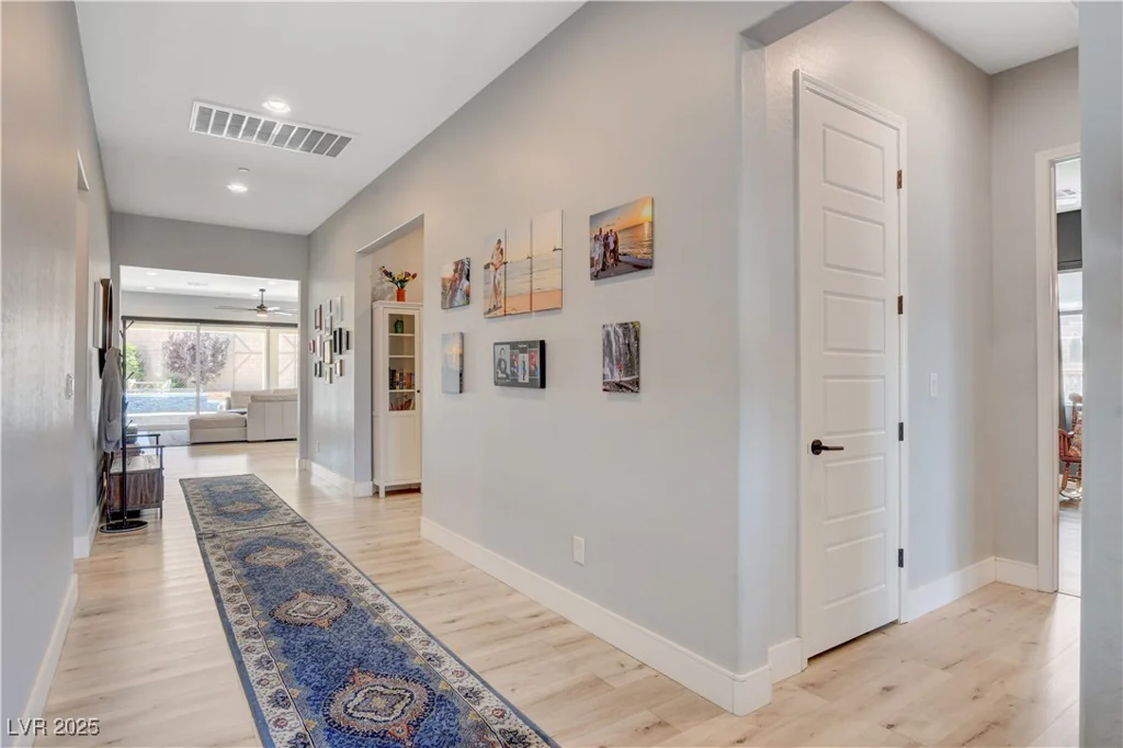 129 Major Bowling, Henderson, NV 89011