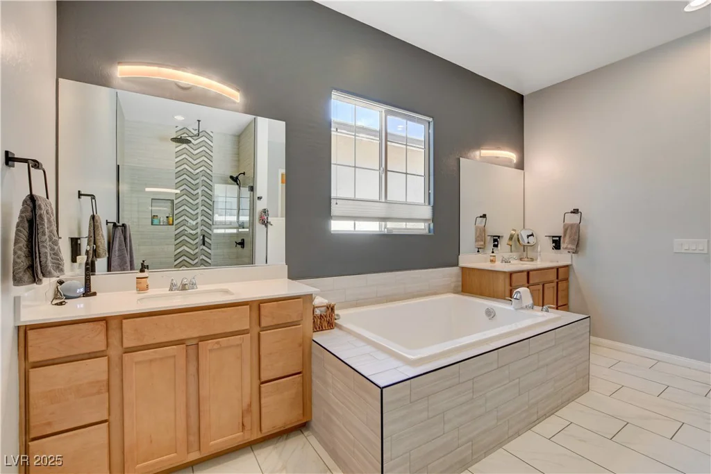 129 Major Bowling, Henderson, NV 89011