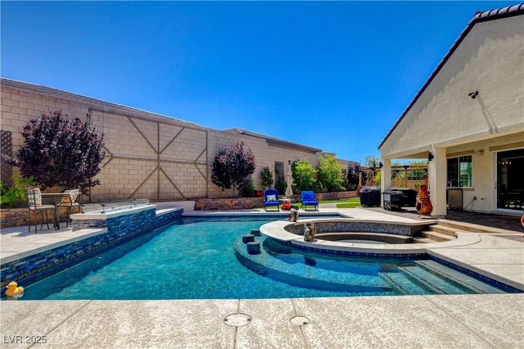 129 Major Bowling, Henderson, NV 89011