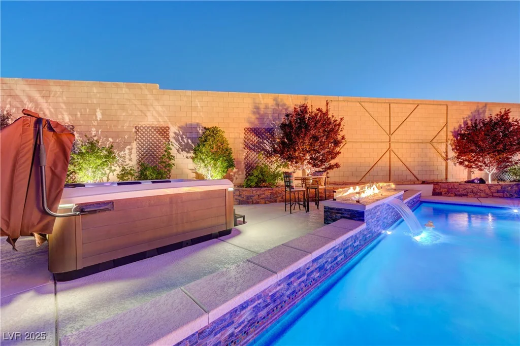129 Major Bowling, Henderson, NV 89011