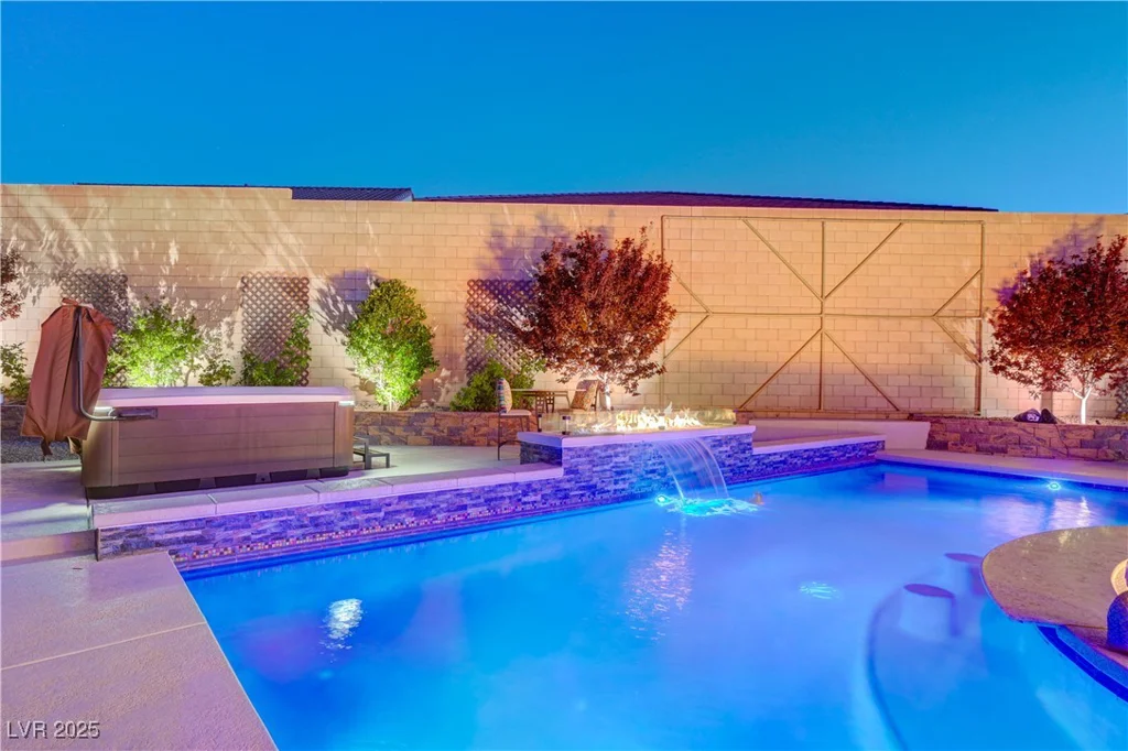 129 Major Bowling, Henderson, NV 89011