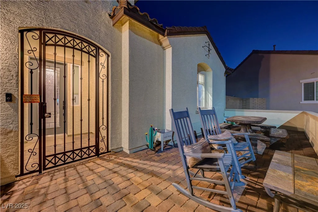 129 Major Bowling, Henderson, NV 89011