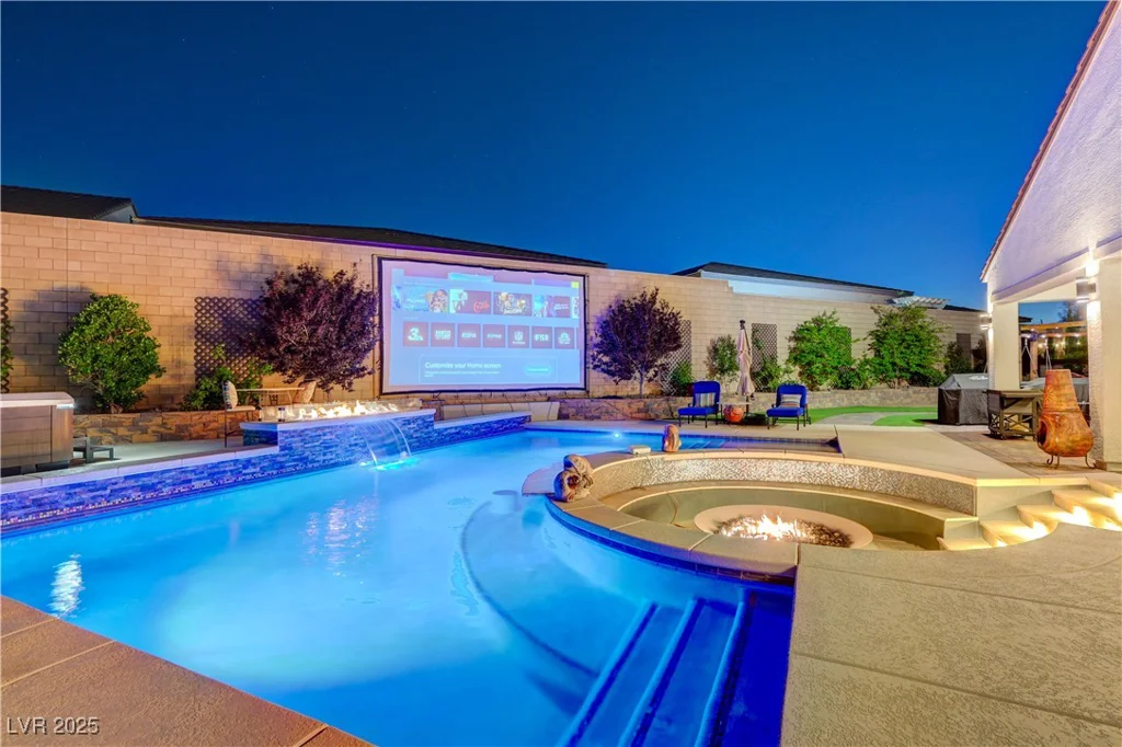 129 Major Bowling, Henderson, NV 89011
