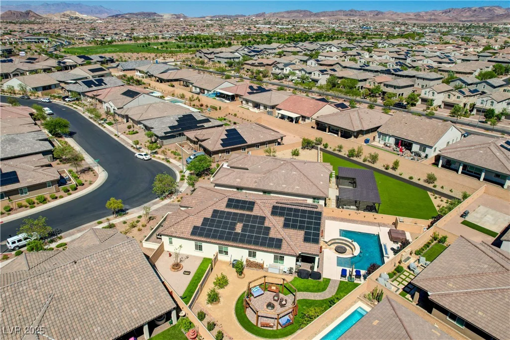 129 Major Bowling, Henderson, NV 89011
