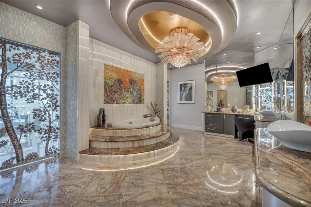 4525 Dean Martin, Las Vegas, NV 89103
