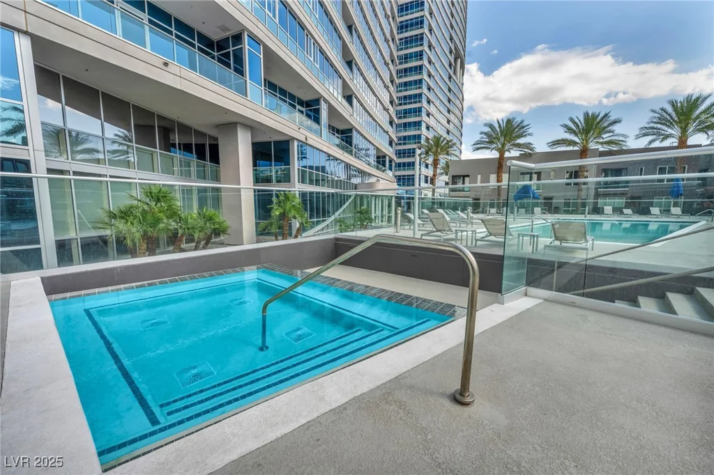 4525 Dean Martin, Las Vegas, NV 89103