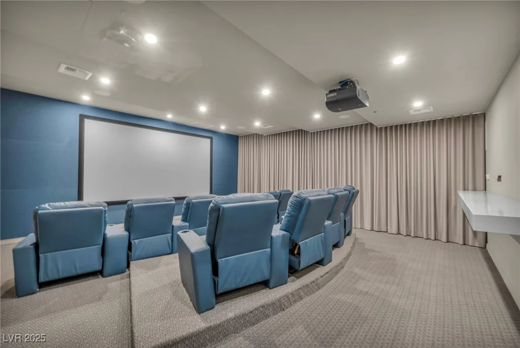 4525 Dean Martin, Las Vegas, NV 89103