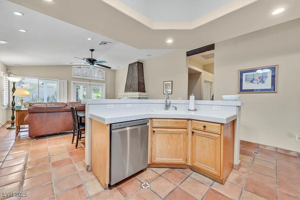9517 Mountainair, Las Vegas, NV 89134