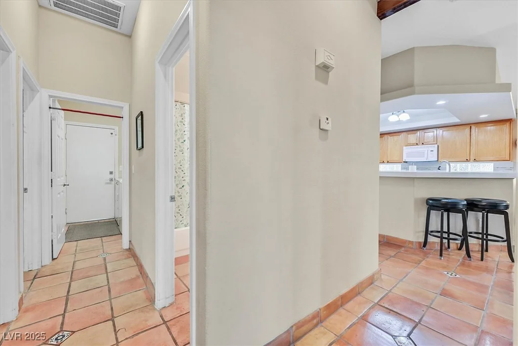 9517 Mountainair, Las Vegas, NV 89134