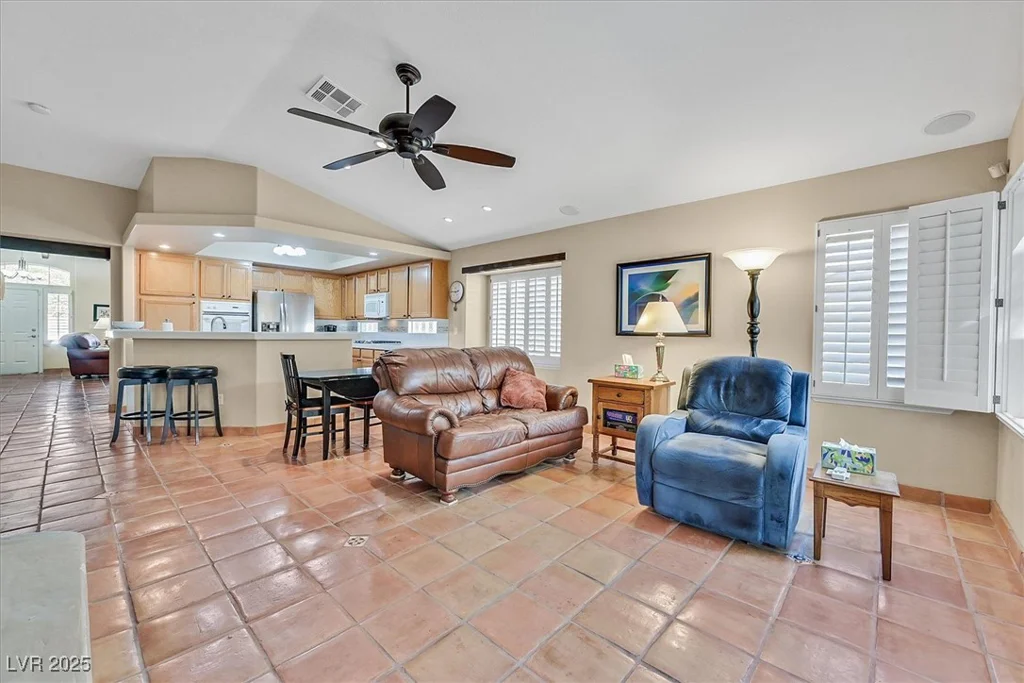 9517 Mountainair, Las Vegas, NV 89134