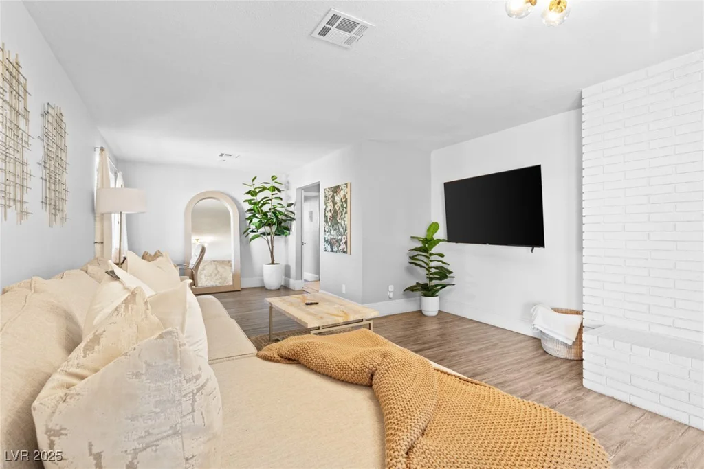 120 Highland, Henderson, NV 89015