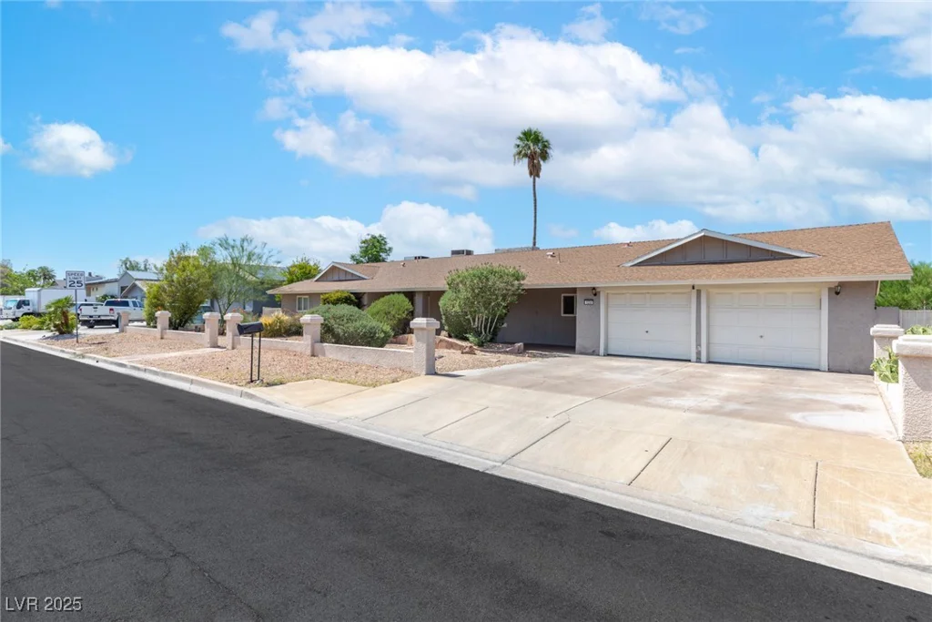 120 Highland, Henderson, NV 89015