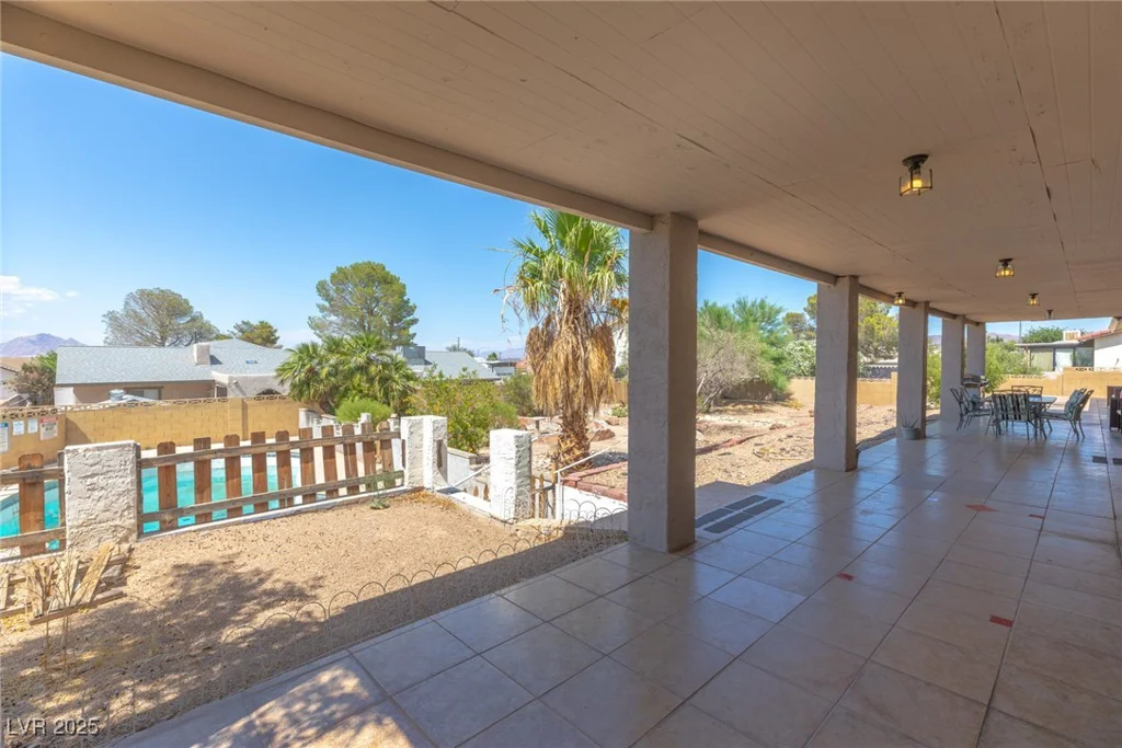 120 Highland, Henderson, NV 89015